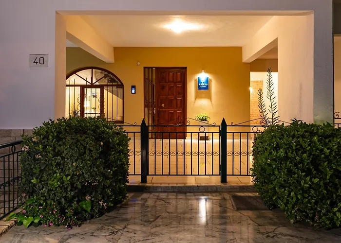 4Keys House 3